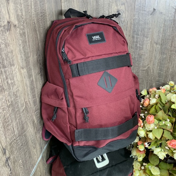 vans authentic 2 backpack